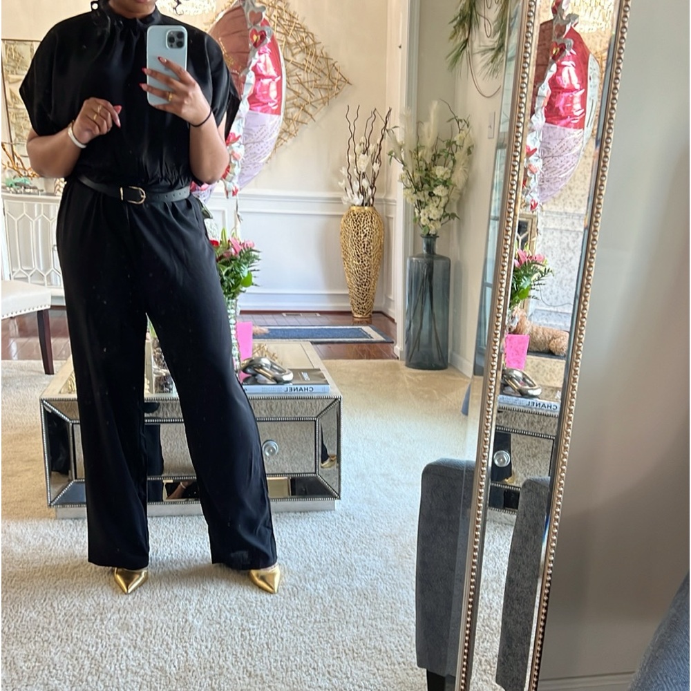 Women’s black jumpsuit “wide leg”